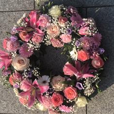 Lily, Rose &amp; Lisiathus Wreath