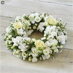 Loose White Wreath